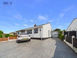 7, Broomfield, Hadleigh, Benfleet SS7 2ST