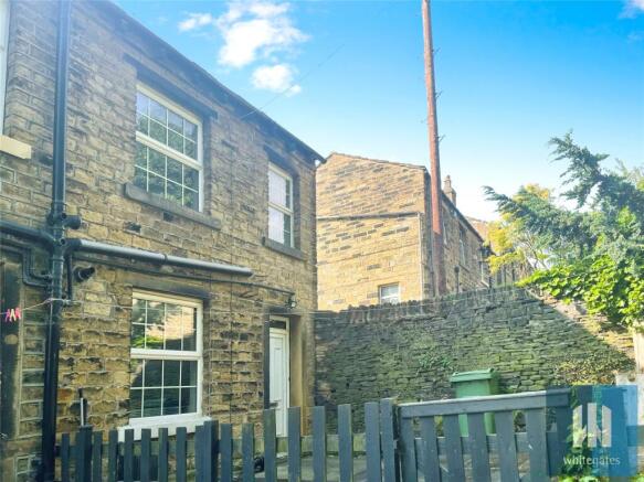 1 bed Terraced to rent Image 7