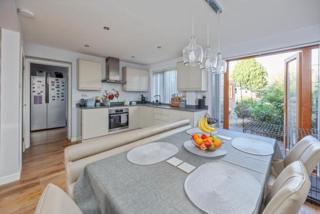 Delamere Road, Willenhall, WV12 photo 4