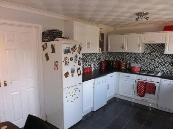 Kitchen/Diner Pic 2