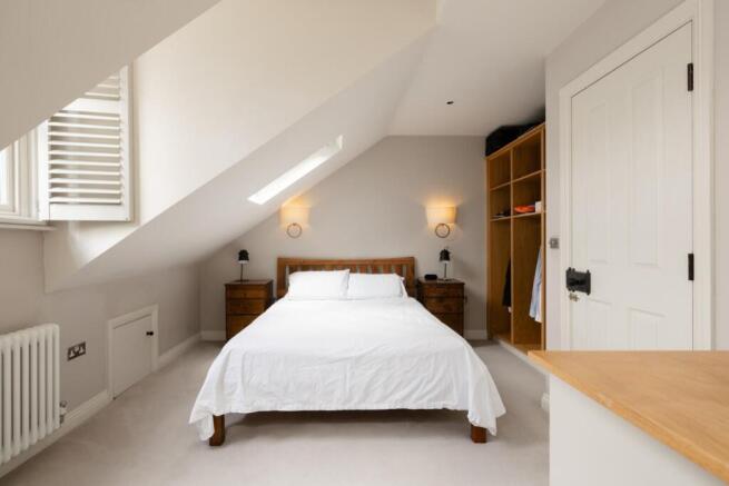 3 bed Terraced to rent Image 7
