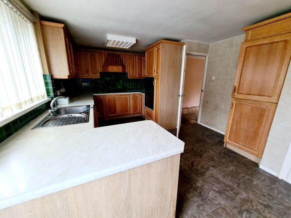 Kitchen 1