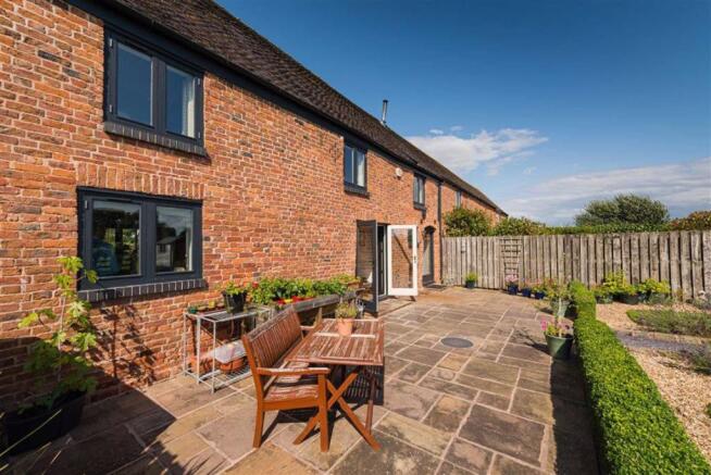 Photo 25