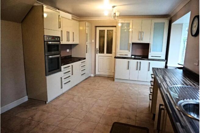 Kitchen / Diner