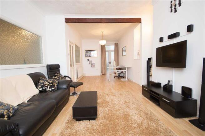 Living/Dining Room