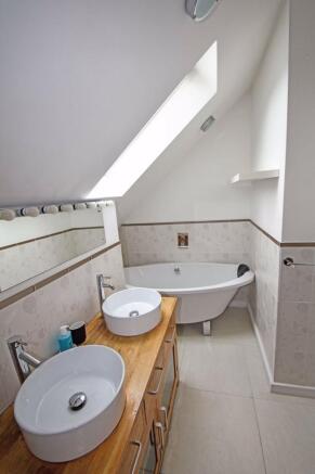 En-suite Bathroom