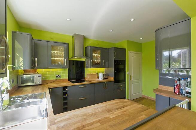Sco-Kitchen_3.jpg