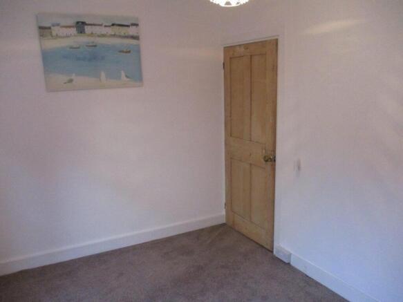 Bedroom 2.JPG