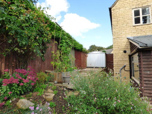 Photo 12