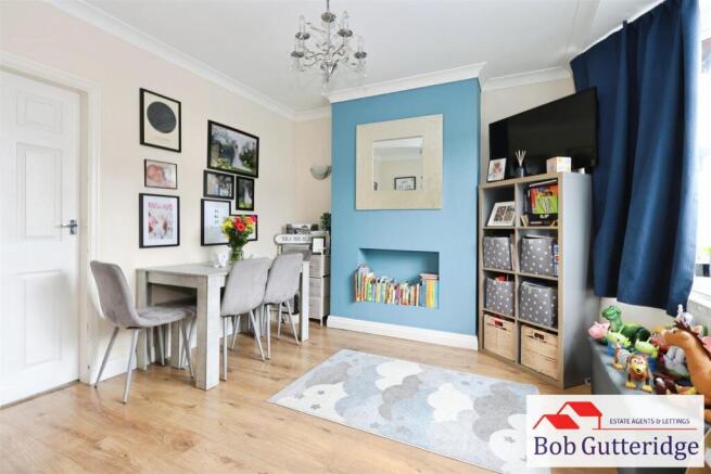 BAY FRONTED SITTING ROOM