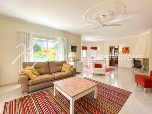 Loule 4 Bed Villa For Sale (10)