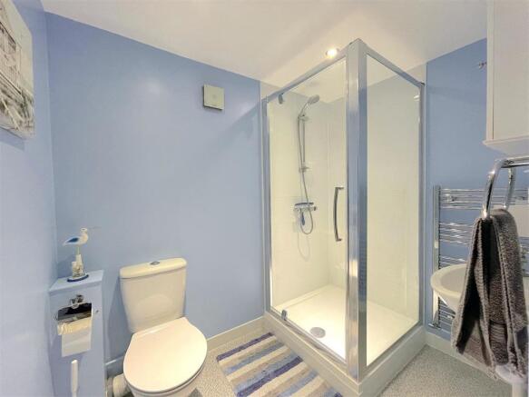 Shower Room.jpeg