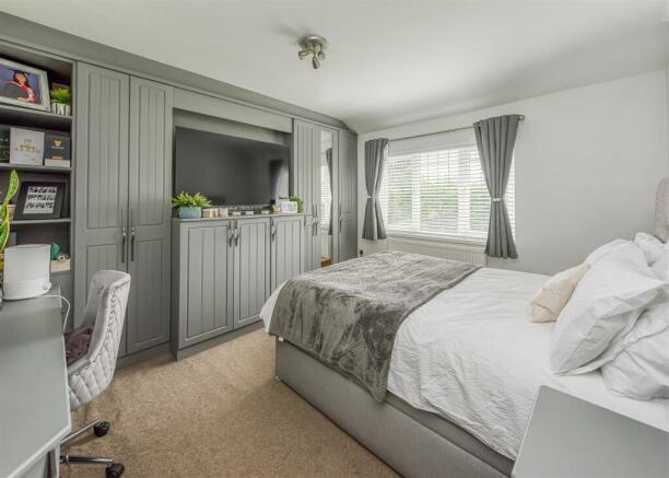 64 Langley Road-Bedroom 3.jpg