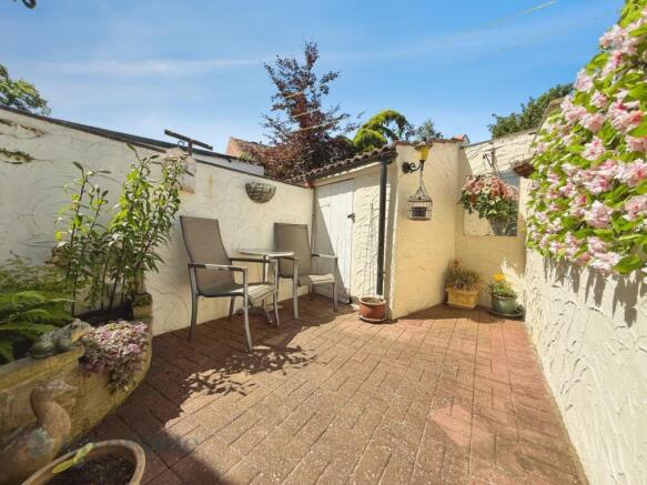2 bed End of Terrace for sale Image 9
