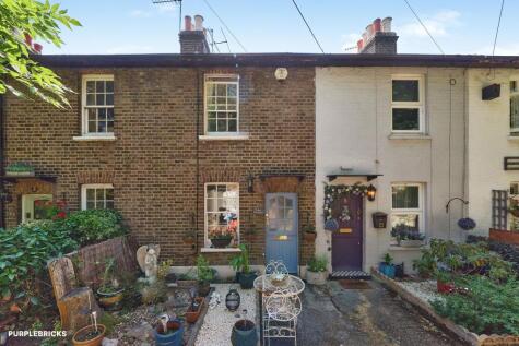 Norwood Terrace, Southall, UB2