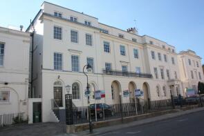 Flat 5, Adyar House, Carlton Crescent, Southampton SO15 2EW