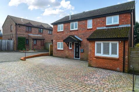 Broadhurst Drive, Kennington, TN24