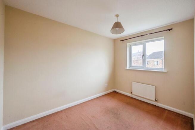 3 bed Semi-Detached for sale Image 8