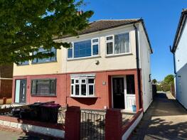 87, North Crescent, Southend-on-sea SS2 6TH