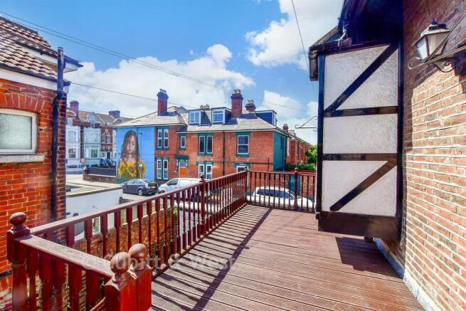 Balcony / Terrace