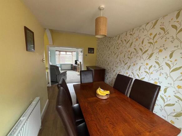 3 bed Detached for sale Image 4