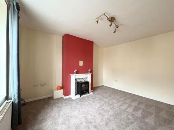 2 bed Terraced for sale Image 5