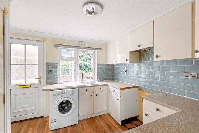 Kitchen_2.jpeg