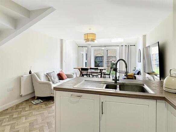 Living / Dining