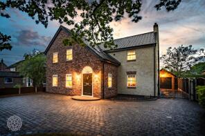 29, Twiss Green Lane, Culcheth And Glazebury, Warrington WA3 4BZ