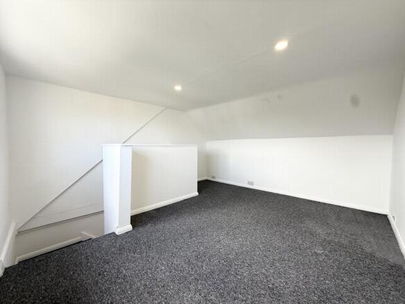 Bedroom 4 Double