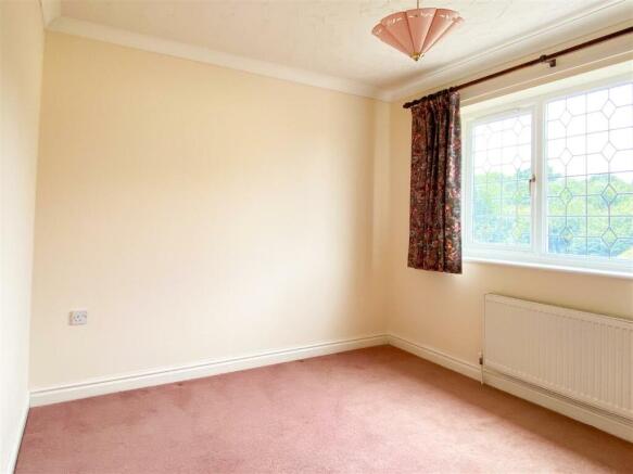 Bedroom 3.jpg