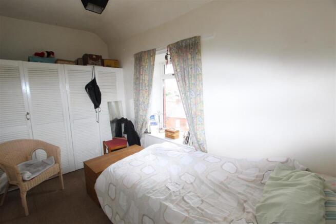 Master Bedroom.JPG