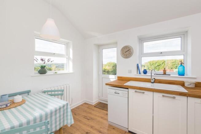 Kitchen-Breakfast Room