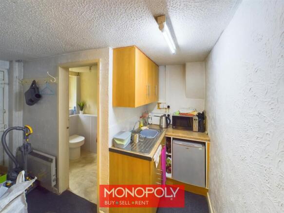Kitchenette