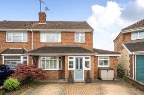 27, Birdbrook Road, Upper Stratton, Swindon SN2 7RY