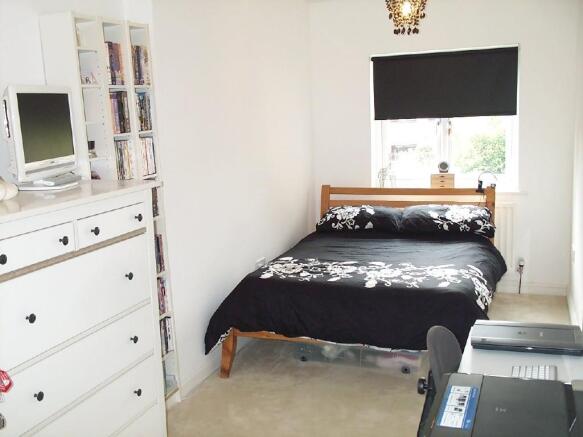 bed 2 of 4
