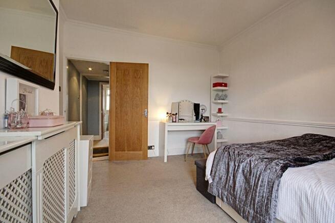 Bedroom 1 (Double)