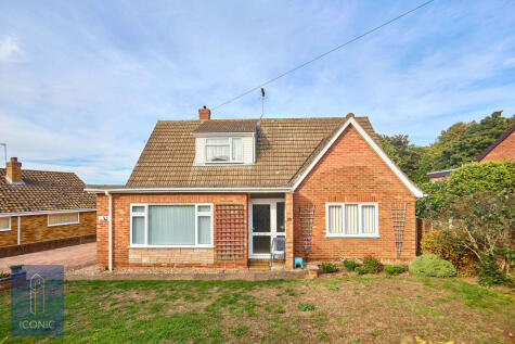Layton Close, Drayton, Norwich
