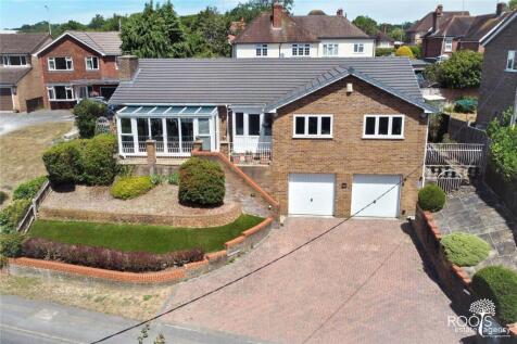 Lower Way, Thatcham, Berkshire, RG19