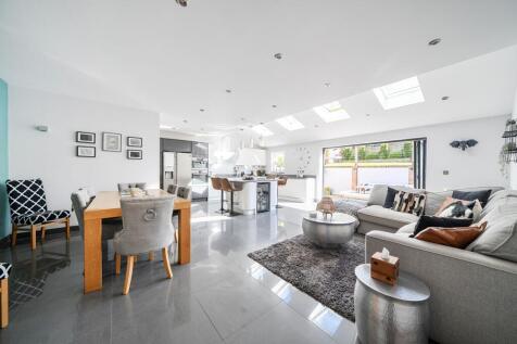 Grosvenor Road, Epsom, KT18