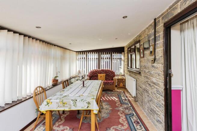 3 bed Semi-Detached Bungalow for sale Image 8