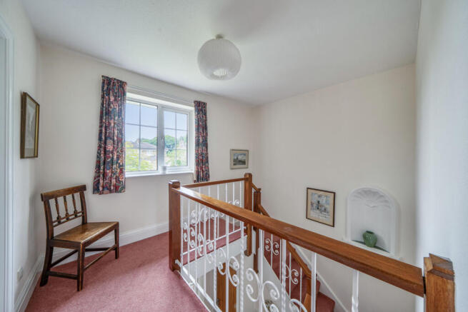 3 bed Detached for sale Image 10