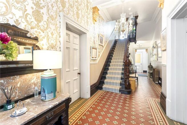 6 bed Terraced for sale Image 5