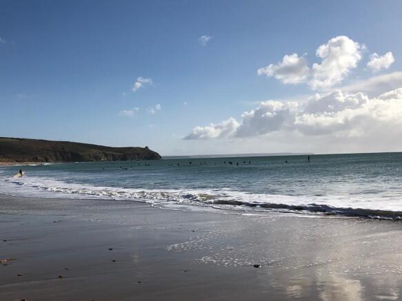 Nearby Praa Sands Be