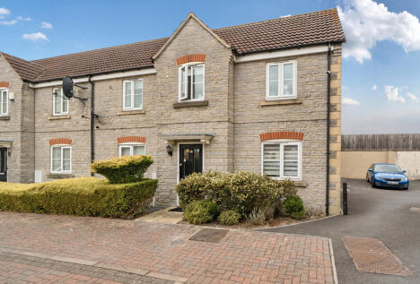 Station Court, Kingswood, South Gloucestershire, BS15