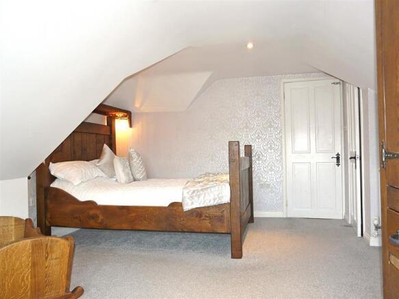 Master Bedroom 1