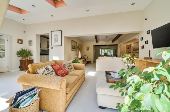 1315850-25-685ee1...