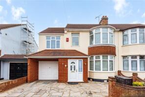 9, Burlington Avenue, Romford RM7 9JD