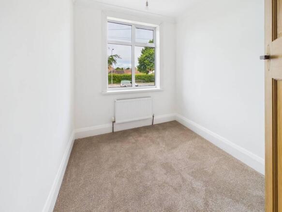 3 bed Semi-Detached for sale Image 12