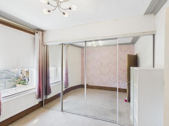 2 bed Semi-Detached for sale Image 9